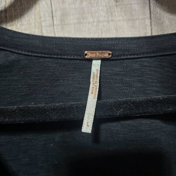 Free People FP Ellery Scoop Neck Shirt Pleated Short Puff Sleeve Blouse Charcoal - Picture 4 of 5